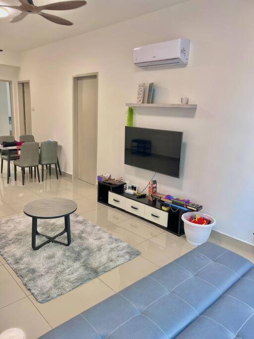 New! Bali Residence/2br Premium /6-10 Pax/ 5mins To Jonker *