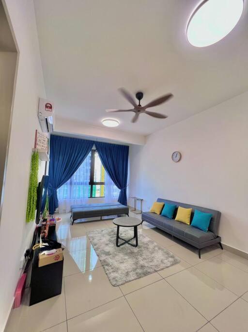 New! Bali Residence/2br Premium /6-10 Pax/ 5mins To Jonker * Malacca