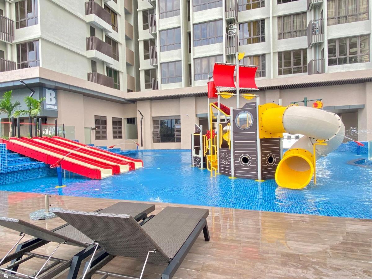 Apartment New! Bali Residence/2br Premium /6-10 Pax/ 5mins To Jonker Malacca